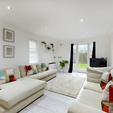 Apartamento Elegant 1Bed Flat With Parking 5 Min To Hackney Wick Londres Exterior foto